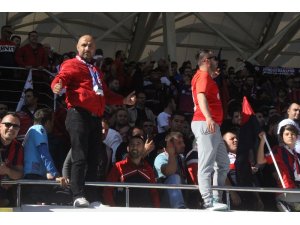 10 bin taraftar Zonguldak Kömürspor’a destek verdi
