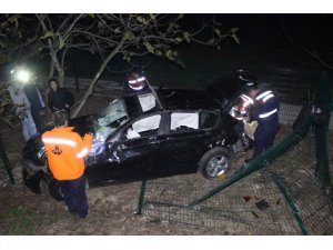 Kocaeli’de kaza yapan otomobil 60 metrelik uçuruma yuvarlandı: 1 yaralı