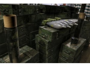 YPG/PKK'nın silah depolarında ABD'nin havan topları bulundu