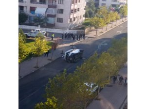 Diyarbakır’da öğrenci servisi kaza yaptı: 5 yaralı