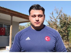 Rıza Kayaalp: “Hem Avrupa’dan hem de olimpiyattan şampiyonluklarla dönmek istiyorum”