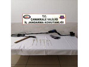 Çanakkale’de define avına jandarmadan suçüstü