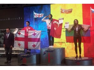 Gümüşhaneli bilek güreşi sporcularından büyük başarı
