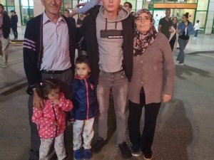 Dayısı ile vedalaşmaya gelen minik İsmail, kaza kurbanı oldu