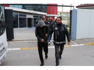 Balıkesir merkezli FETÖ operasyonunda 2 tutuklama