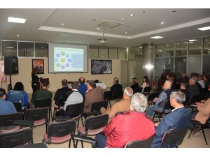 İşsizliğe çare olacak "Meslek Fabrikası" projesi muhtarlara tanıtıldı