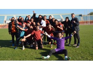 Anadolu Üniversitesinde moraller yerinde