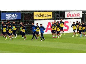 Fenerbahçe, Kasımpaşa maçı hazırlıklarına devam etti