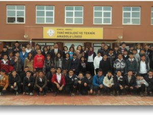 Ereğli TOKİ Şehit Hidayet Erdoğan Meslek Lisesi'ne teşekkür belgesi