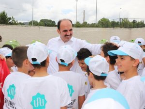 Öğrenciler Atabey Gençlik Kampında bilimle tanışıyor