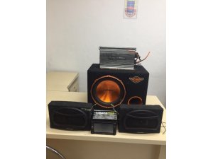 Oto hırsızı önce kameralara sonra jandarmaya yakalandı