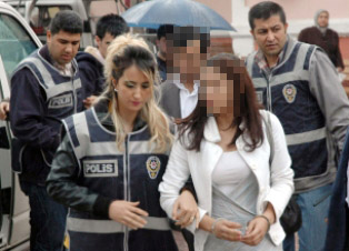Sevişme görüntüleriyle şantaj