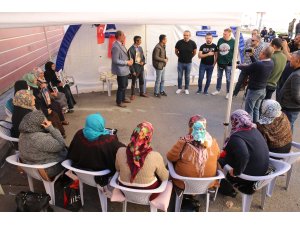 "Diyarbakır anneleri"ne destek ziyareti