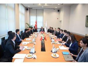 Altun, Çin Ulusal Radyo ve Televizyon İdaresi heyetini kabul etti