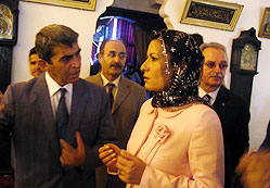 "Aile yapısını önemsiyoruz"