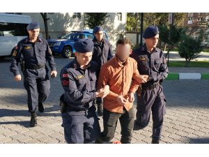 Hırsızlık suçundan tutuklandı