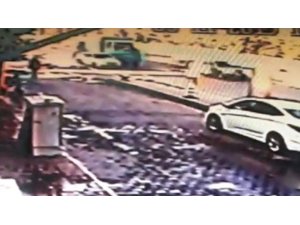 Otomobille kamyonet çarpıştı: 1 yaralı