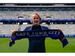 Jan Olde Riekerink, Cape Town City’nin başına geçti