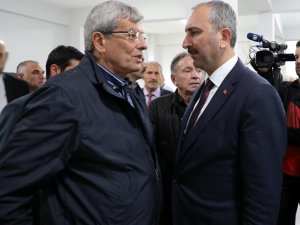 Yargıtay Üyesi Kenan İpek'in annesi defnedildi