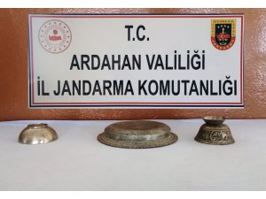 Ardahan’da tarihi eser kaçakçılarına operasyon