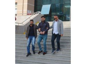 Fabrika basıp etrafa ateş açan zanlı tutuklandı