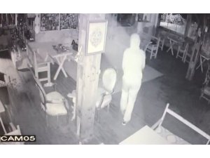 İş yerine giren hırsız çaldığı bozuk paralarla yakalandı