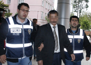 Yaşlıları dolandıran çete yakalandı