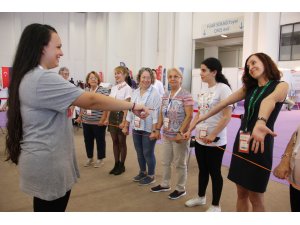 Geleneksel oyunlar farklı kuşakları buluşturdu