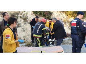 Tarım işçilerini taşıyan traktör devrildi: 9 yaralı