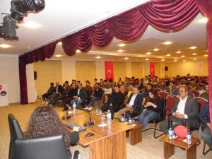 Beyşehir'de Kredi ve Yurtlar Kurumu öğrencilerine seminer verildi