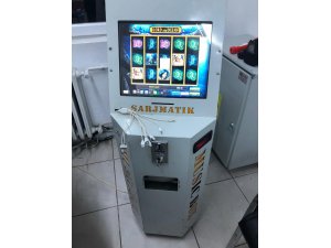 Jandarma ekiplerini şaşırtan kumar makinesi