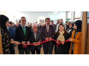 Almanya'da "Klasik Türk-İslam Sanatları" sergisi açıldı