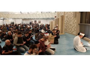Almanya'da Mevlit Kandili
