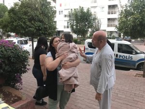 Antalya'da aynı aileden 2'si çocuk 4 kişi evlerinde ölü bulundu