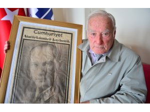 Atatürk sevgisini 81 yıldır sakladığı gazetede yaşatıyor