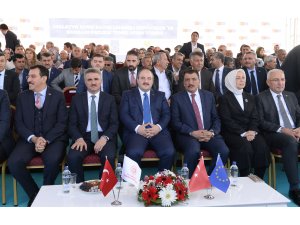 Malatya Kuru Kayısı Lisanslı Depoculuk ve Borsası temel atma töreni