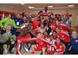 Sivasspor'dan Konyaspor maçım sonrası liderlik pozu