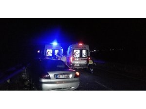 Gölbaşı ilçesinde iki otomobil çarpıştı: 3 yaralı