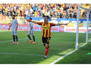Göztepeli Serdar Gürler isyan etti