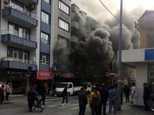 Sakarya’da pasajda çıkan yangın paniğe neden oldu