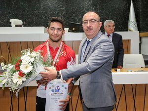 Başkan Kavuş: Meram Belediyespor, sporcu fabrikası gibi