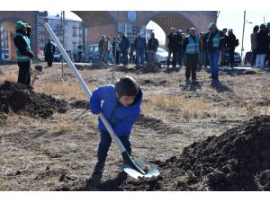 "11 Milyon Ağaç; Bugün Fidan, Yarın Nefes" programı