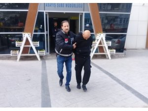 Yabancı uyruklu kadına zorla fuhuş yaptıran 2 kişi tutuklandı