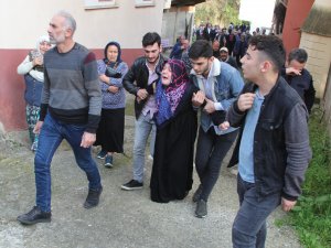 Samsun'da alev alan araçta bir çocuğun öldüğü trafik kazası