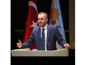 AK Parti'de istifalar ve görev değişimleri olacak