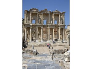 İzmir, 10 aylık dönemde 1 milyon 800 bin 279 ziyaretçiyi ağırladı