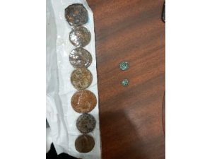 Gaziantep Havalimanı’nda çok sayıda tarihi eser ele geçirildi