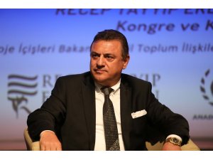 Rize'de "Gelenekten Geleceğe Sporun Gücü" paneli