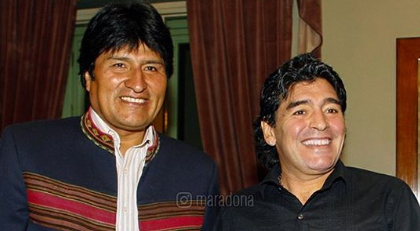Maradona'dan Morales'e destek