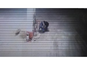 Pompa görevlisinin darp edilip gasp edildiği anlar anbean kamerada